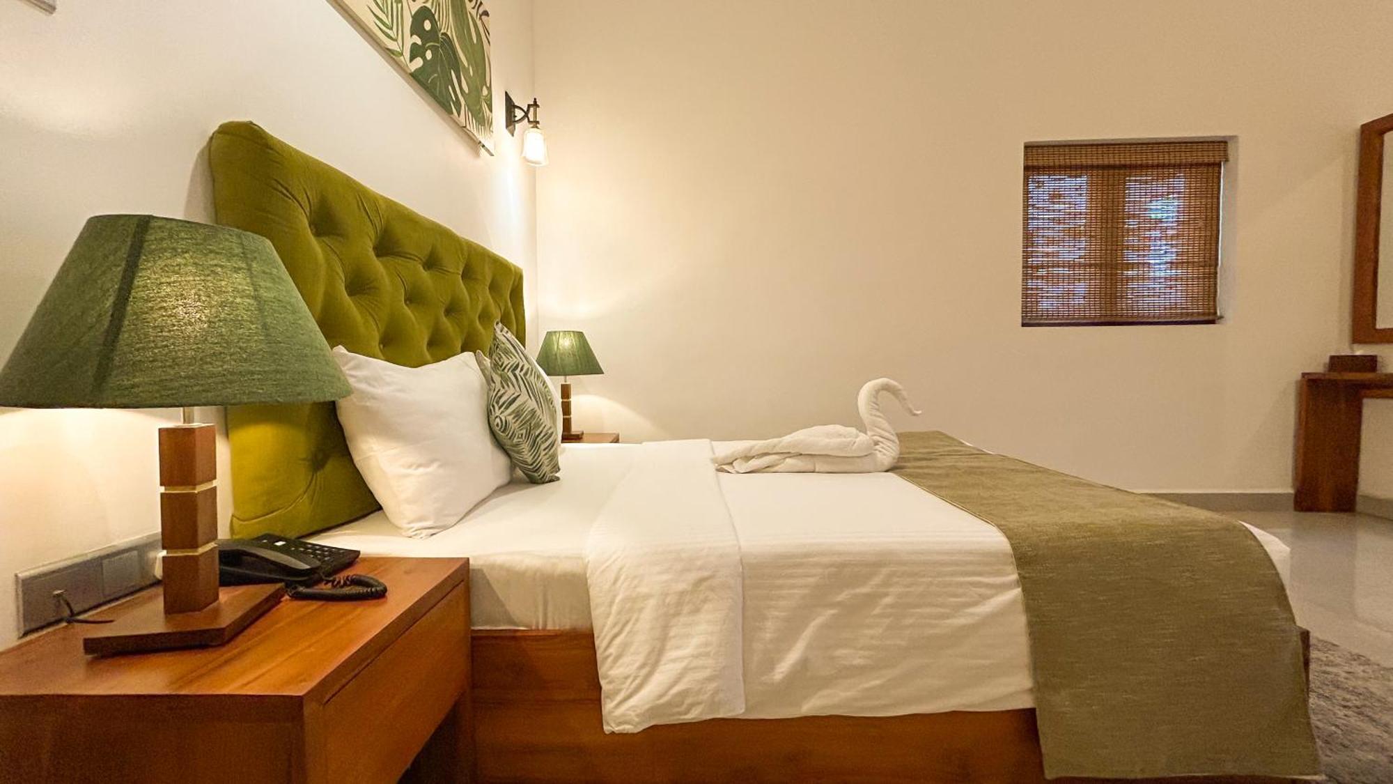 J Leaf Hotel By Blue Bird Negombo Kültér fotó
