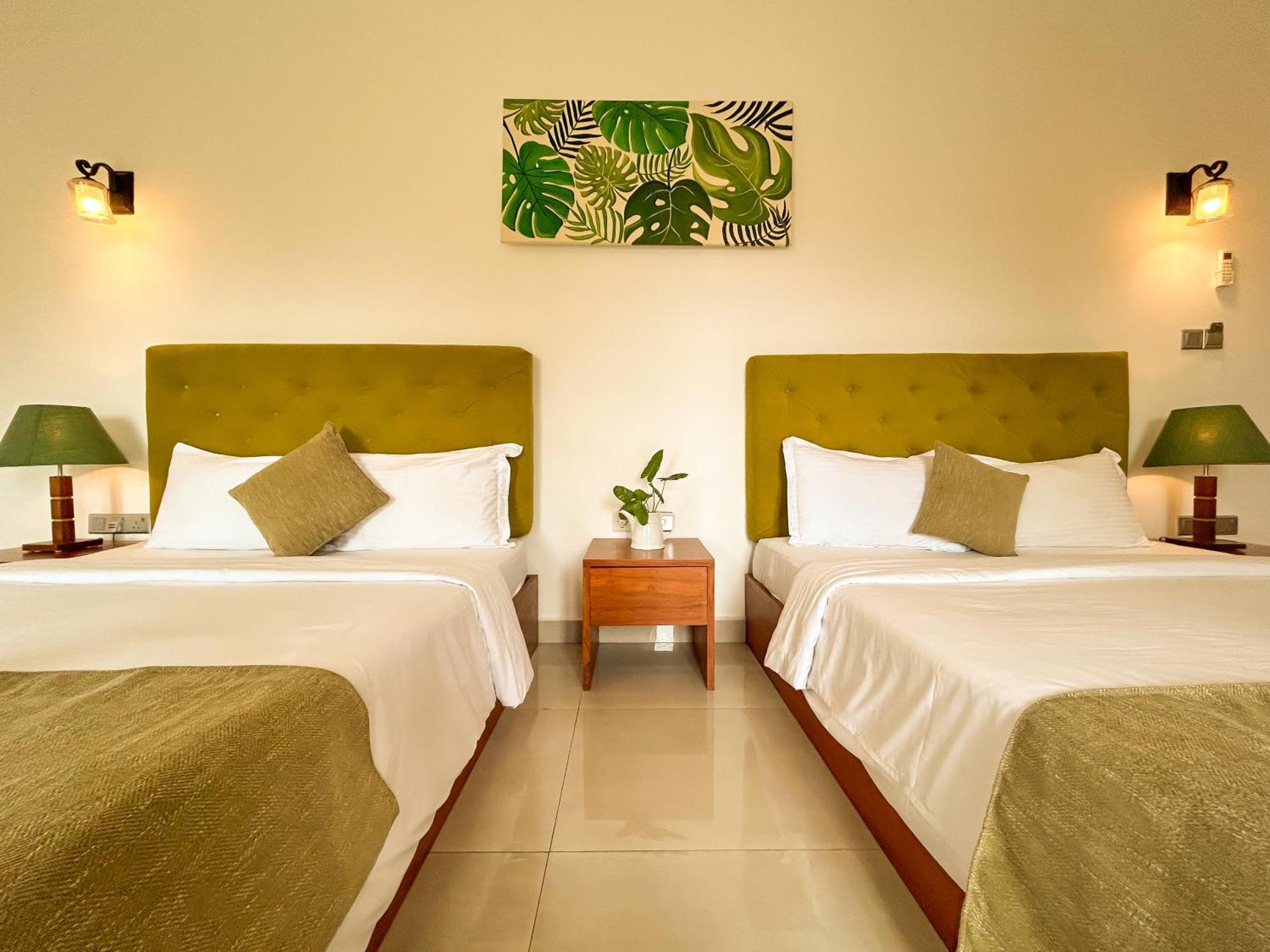 J Leaf Hotel By Blue Bird Negombo Kültér fotó